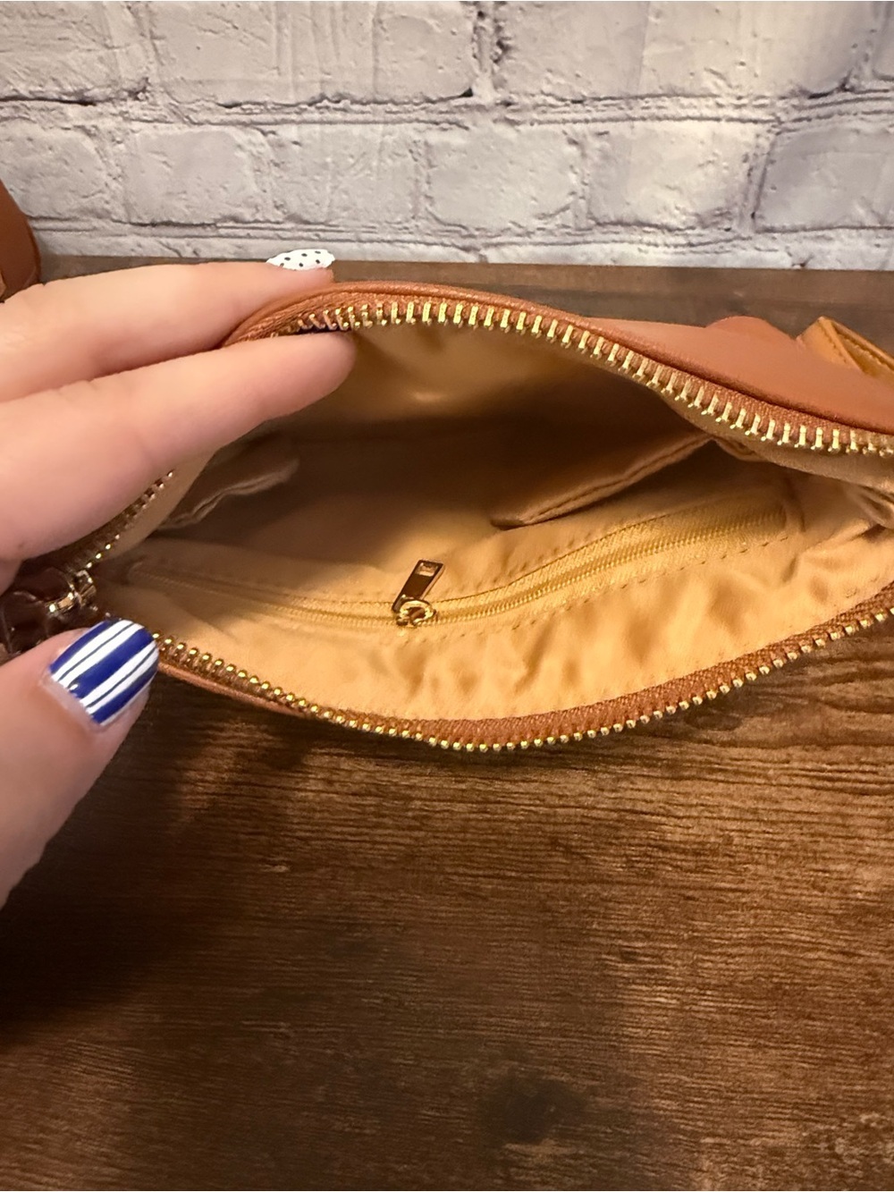 Kurgo Cognac Leather Tote with Honey Trim with wristlet pouch - Picture 12 of 13